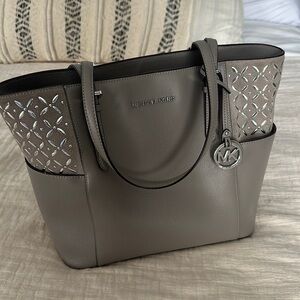 Michael kors shoulder bag